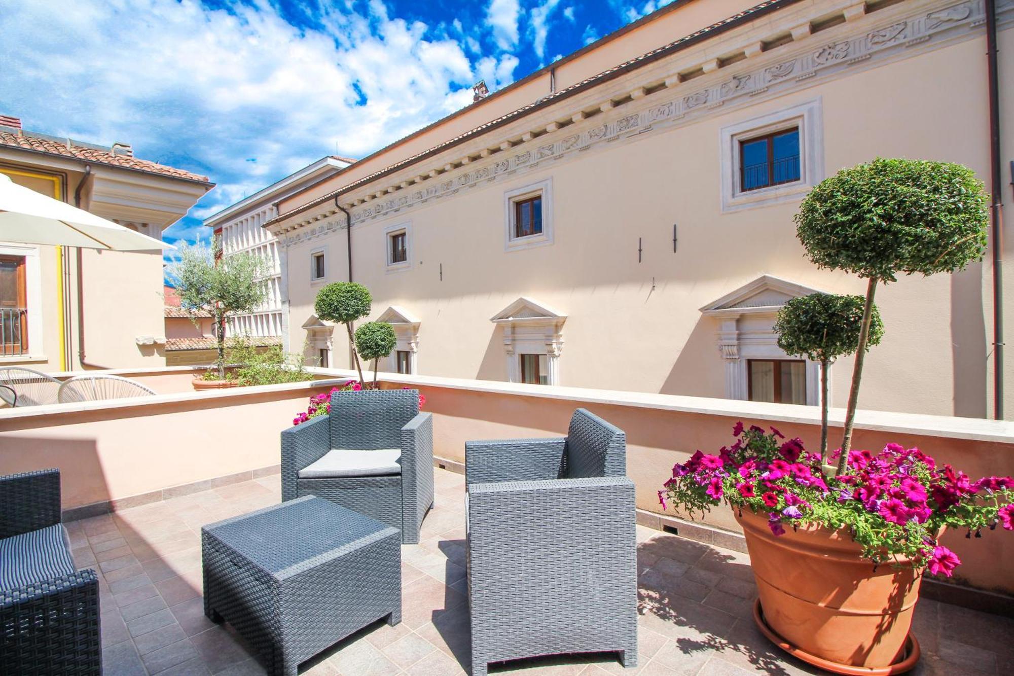 Al Maso In Centro B&B L'Aquila Exterior photo